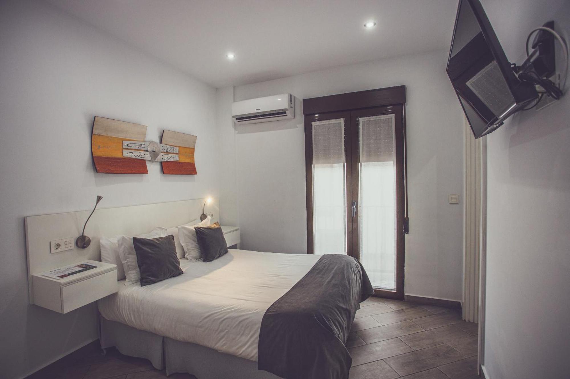 Habitaciones El Olivo, Calidad Y Reformardo Ubeda  Bagian luar foto